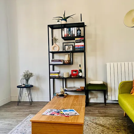 Chez Julien - Castle View * Lurdy