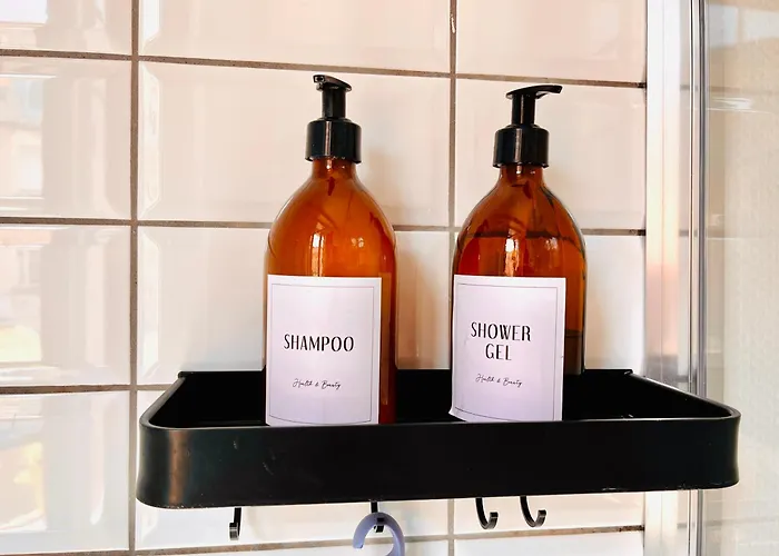 Chez Julien - Castle View Apartment Lourdes